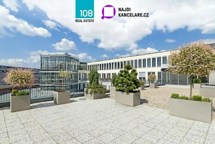 Pronájem kanceláře, Praha - Nové Město, Na Poříčí, 1722 m2