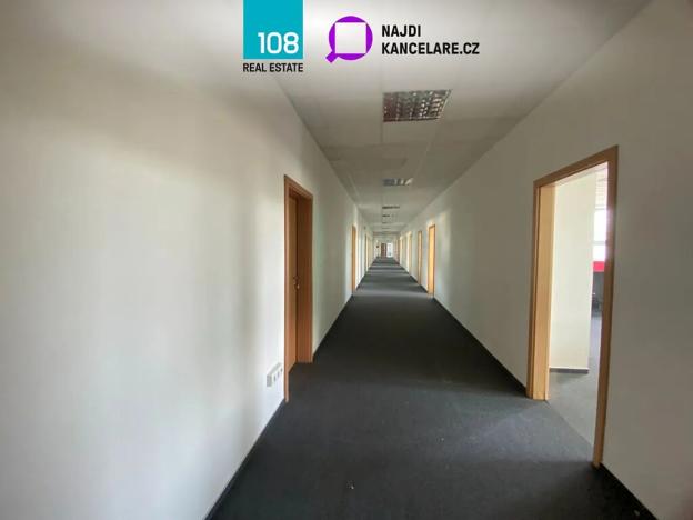 Pronájem kanceláře, Praha - Modřany, Mezi vodami, 4000 m2
