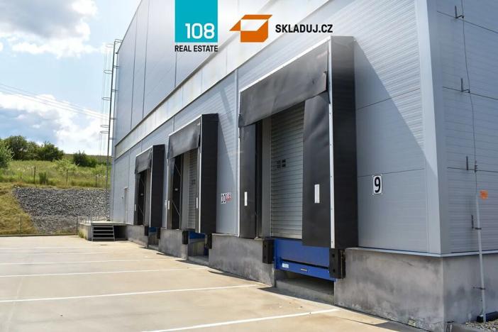 Pronájem skladu, Pelhřimov, Hrdinova, 3000 m2