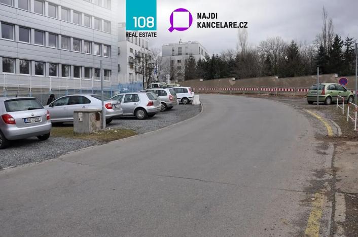 Pronájem kanceláře, Praha - Strašnice, U nákladového nádraží, 3153 m2