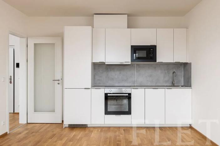 Pronájem bytu 2+kk, Praha - Vysočany, Fafkových, 53 m2