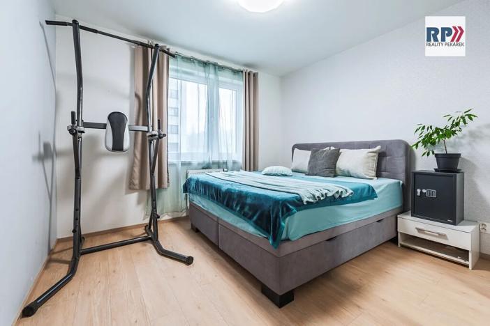 Prodej bytu 3+kk, Praha - Vysočany, Strnadových, 74 m2