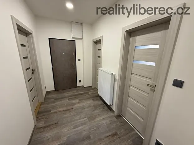 Pronájem bytu 3+kk, Liberec, Dobrovského, 82 m2