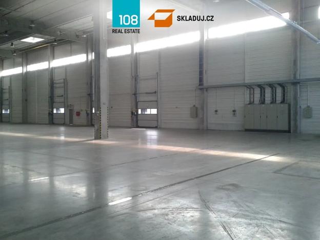 Pronájem skladu, Říčany, Zděbradská, 2000 m2