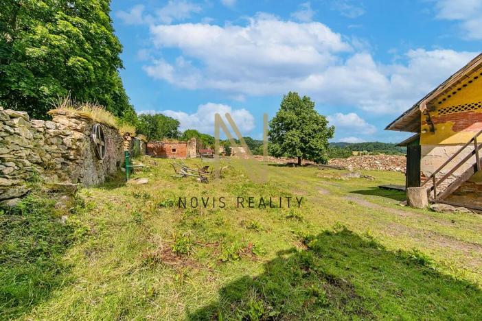 Prodej pozemku pro bydlení, Poleň, 6333 m2