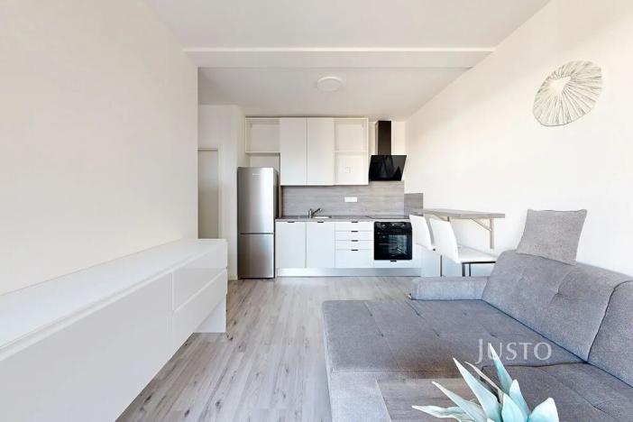 Pronájem bytu 1+kk, České Budějovice, Vrbenská, 32 m2