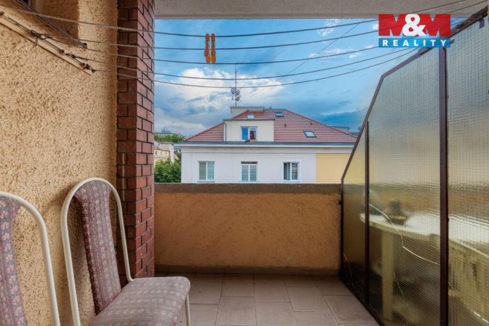 Prodej bytu 1+1, Karlovy Vary, K. Čapka, 36 m2