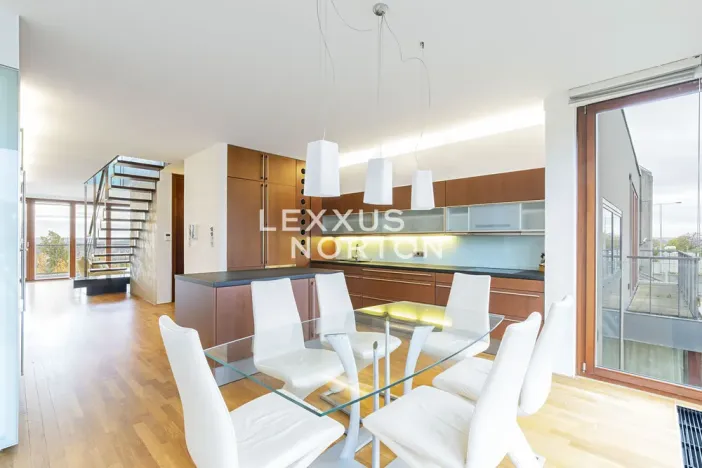 Pronájem bytu 4+kk, Praha - Břevnov, Šermířská, 158 m2
