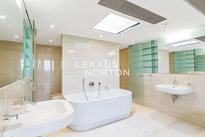 Pronájem bytu 4+kk, Praha - Břevnov, Šermířská, 158 m2