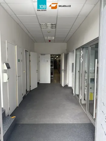 Pronájem skladu, Brno, 375 m2