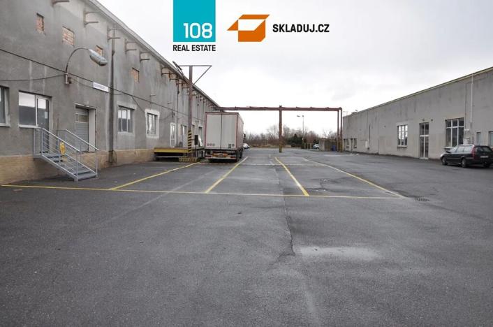 Pronájem skladu, Chomutov, 1300 m2