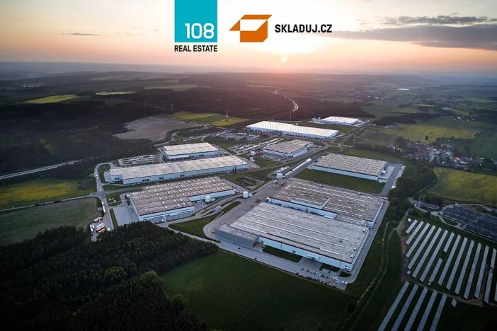 Pronájem skladu, Kostelec, 50000 m2