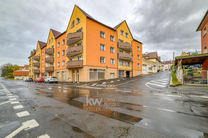 Prodej bytu 3+1, Cheb, Na Hradčanech, 103 m2