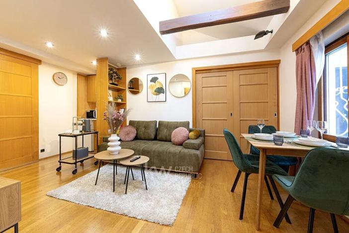 Prodej bytu 1+kk, Praha - Nové Město, Navrátilova, 28 m2