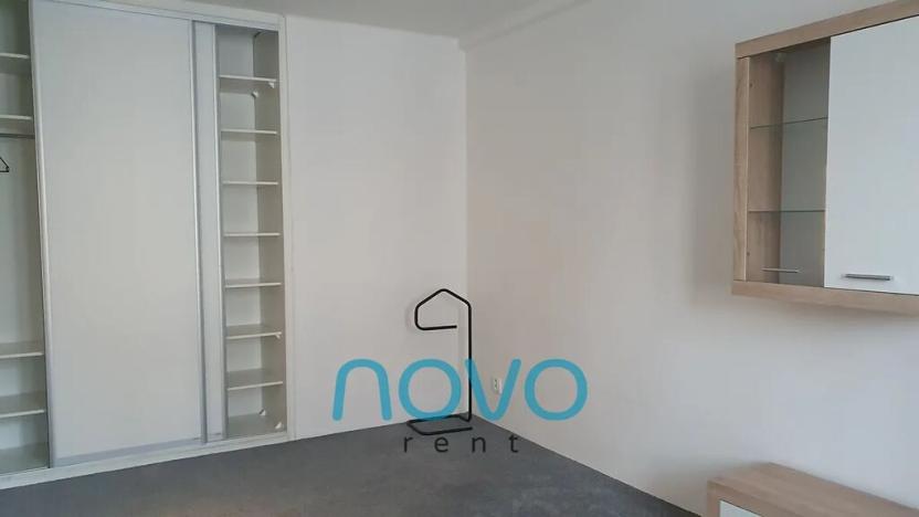 Pronájem bytu 1+1, Praha - Nusle, U družstva Repo, 38 m2