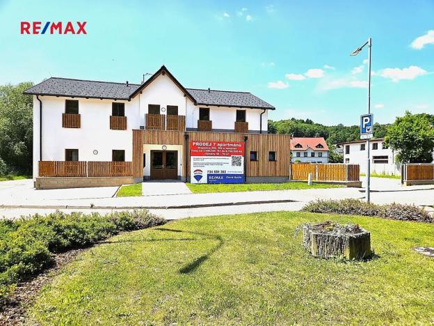 Prodej bytu 2+kk, Svoboda nad Úpou, Nádražní, 56 m2