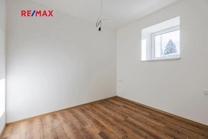 Prodej bytu 2+kk, Svoboda nad Úpou, Nádražní, 36 m2