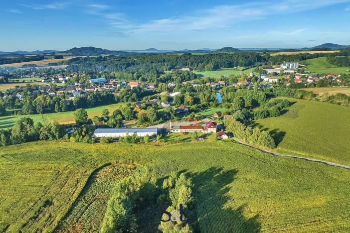 Prodej komerčního pozemku, Brniště, 13896 m2