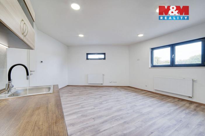 Pronájem bytu 1+kk, Nýřany, Benešova třída, 34 m2