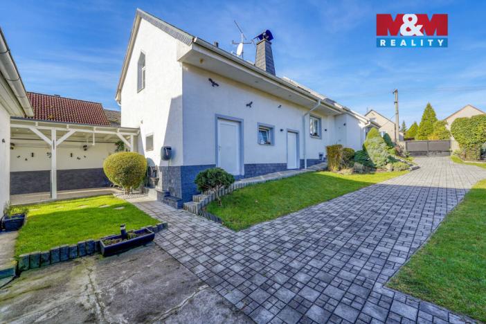 Prodej rodinného domu, Dolany, 225 m2