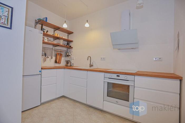 Prodej bytu 2+kk, Praha - Holešovice, U staré plynárny, 43 m2