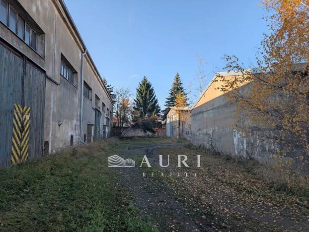 Pronájem skladu, Nové Strašecí, 3000 m2