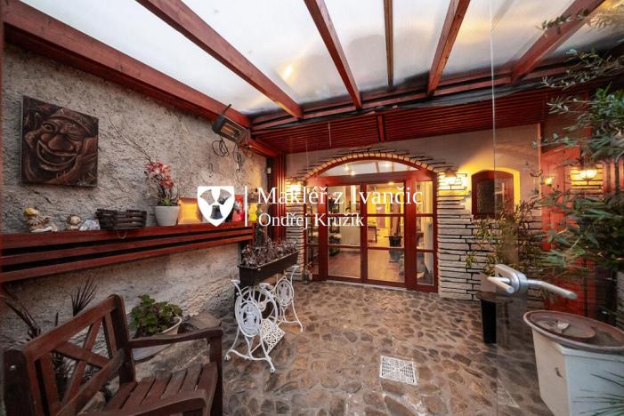 Prodej rodinného domu, Ivančice, Jana Schwarze, 178 m2