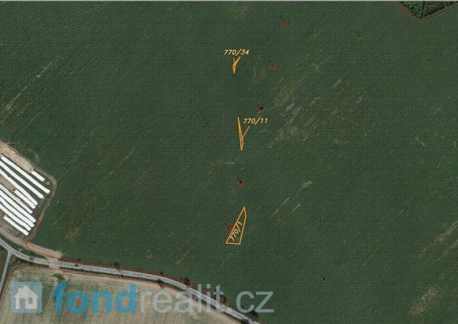 Prodej pole, Rybníček, 1053 m2