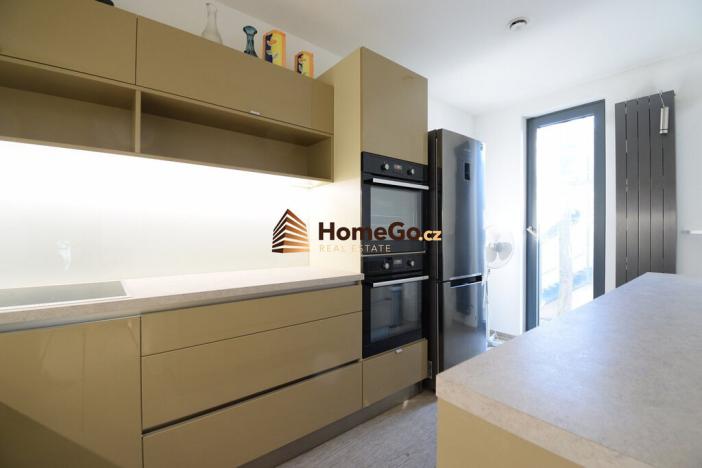 Pronájem kanceláře, Praha - Klánovice, Slavětínská, 49 m2