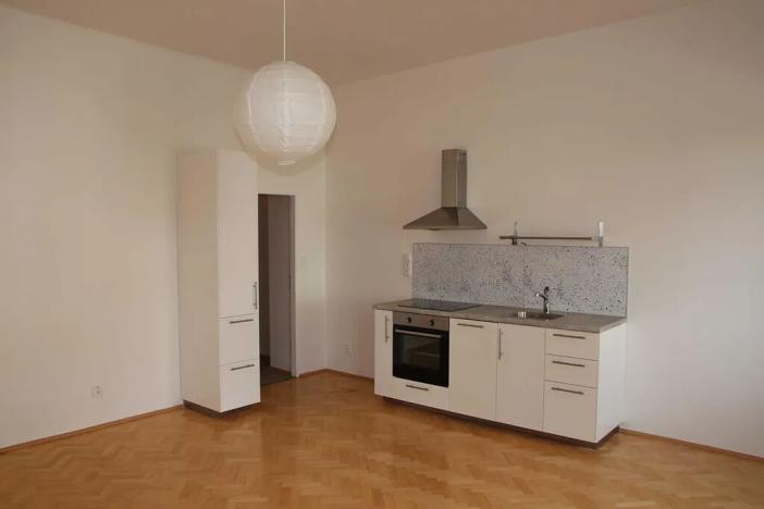 Pronájem bytu 1+kk, Brno, Vackova, 38 m2