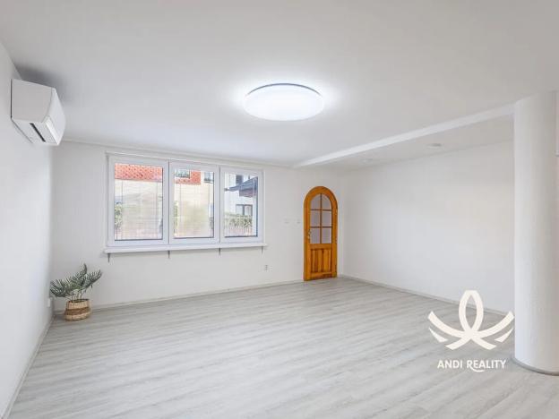 Pronájem bytu 2+kk, Mladá Boleslav, Havlíčkova, 60 m2