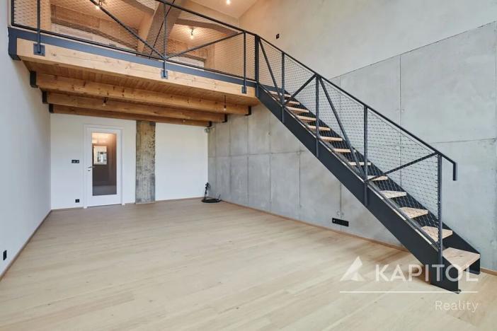 Prodej bytu 2+kk, Praha - Vysočany, Kolbenova, 77 m2