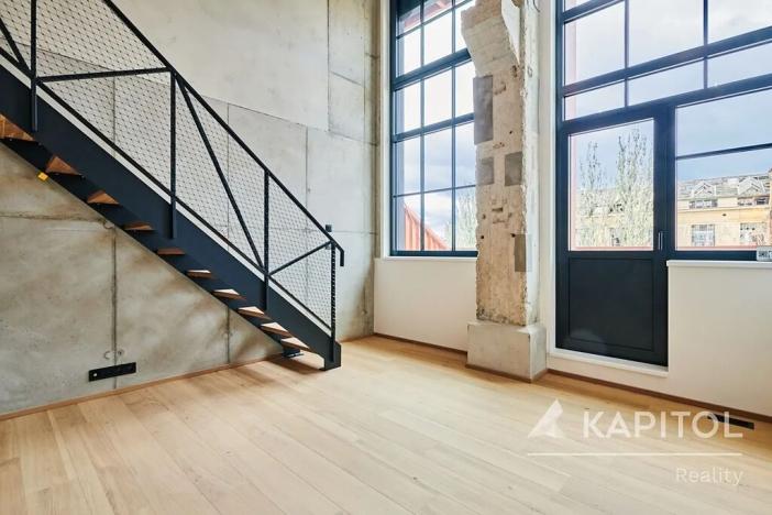 Prodej bytu 2+kk, Praha - Vysočany, Kolbenova, 77 m2