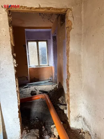 Prodej rodinného domu, Planá, 220 m2