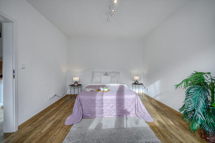 Pronájem bytu 1+1, Děčín - Děčín IX-Bynov, Gagarinova, 34 m2