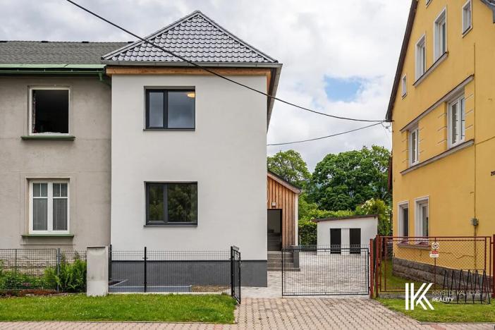 Prodej bytu 2+kk, Mladé Buky, 44 m2