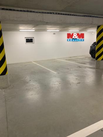 Pronájem garážového stání, Plzeň, U Velkého rybníka, 25 m2