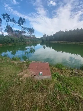 Pronájem rybníku, Komárovice, 9025 m2