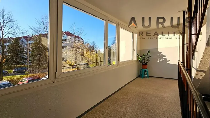 Prodej bytu 2+kk, Praha - Újezd nad Lesy, Žíšovská, 45 m2