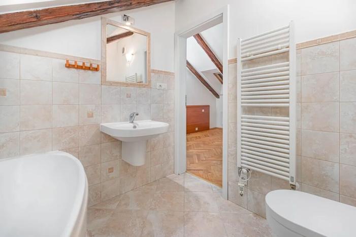 Prodej bytu 2+kk, Praha - Smíchov, Plzeňská, 63 m2