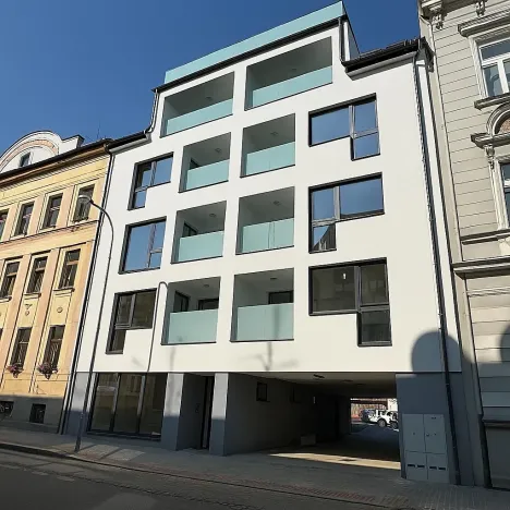 Pronájem bytu 2+kk, České Budějovice, Štítného, 57 m2