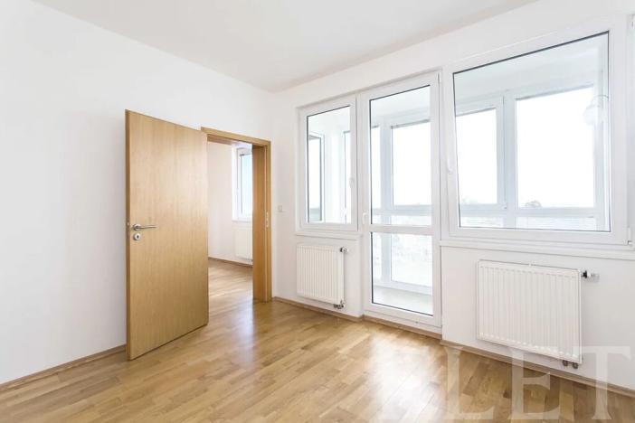 Pronájem bytu 2+kk, Praha - Košíře, Česká, 47 m2