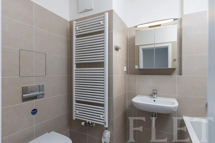 Pronájem bytu 1+kk, Praha - Jinonice, Pod stolovou horou, 42 m2