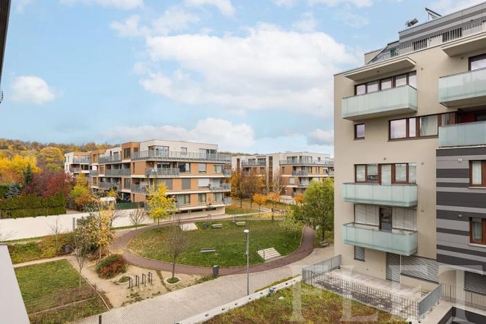 Pronájem bytu 2+kk, Praha - Jinonice, Pod stolovou horou, 57 m2