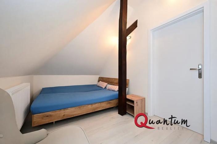 Pronájem bytu 2+kk, Praha - Břevnov, Hošťálkova, 85 m2