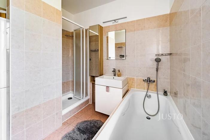 Prodej bytu 3+1, České Budějovice, Dubenská, 77 m2