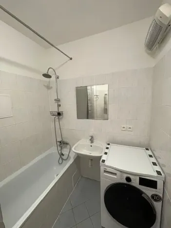 Pronájem bytu 1+kk, Ústí nad Labem, Baráčnická, 33 m2