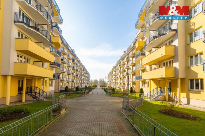 Prodej bytu 2+kk, Praha - Kyje, Pelušková, 52 m2