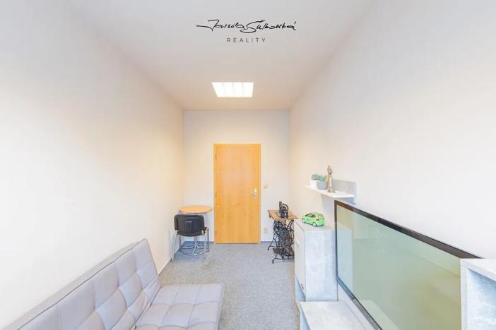 Pronájem kanceláře, Olomouc, I. P. Pavlova, 65 m2