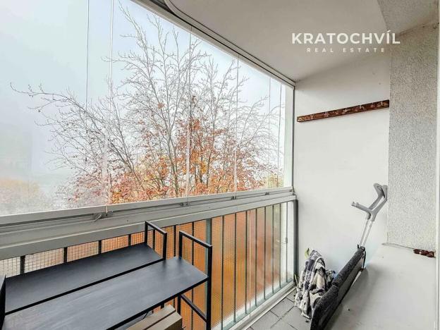 Pronájem bytu 1+kk, Praha - Bohnice, Toruňská, 33 m2